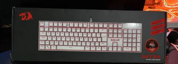 Teclado mecânico gamer Redragon Mitra branco rgb (novo/ caixa)
