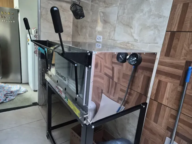 Equipamentos para Lanchonete/Panificação - Amassadeira + Forno + Modeladora