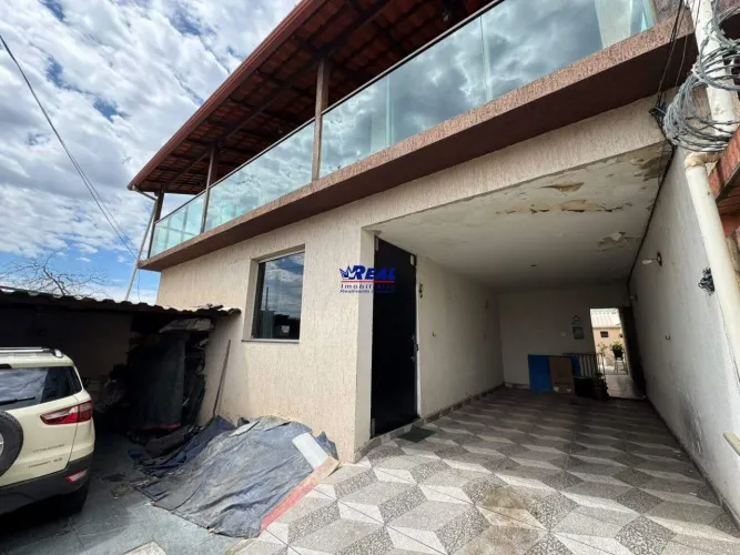 Casa à venda, 3 quartos, 4 vagas, Tirol - Belo Horizonte/MG