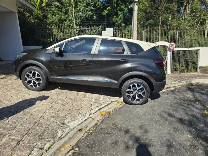 Renault Captur Intense 1.6 16V Flex 5P Aut. 2019
