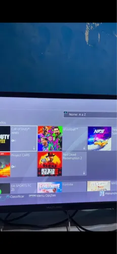 Vendo play4 completo pra sair logo