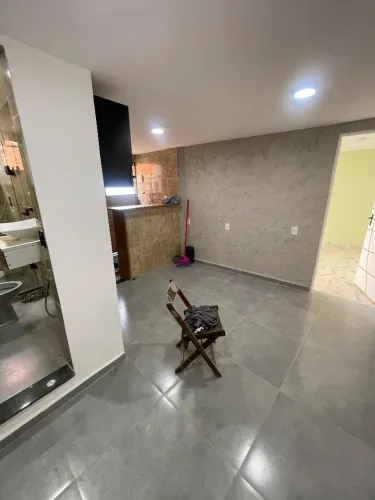 Casa 1 quarto -sala cozinha banheiro varanda