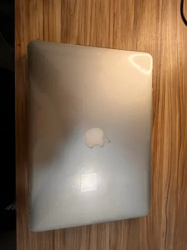 MacBook Air 13 2017  Intel i5 | 8GB RAM | SSD 128GB | Excelente bateria