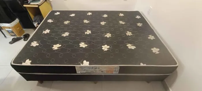 cama box casal 1,38 cm x 1,88cm