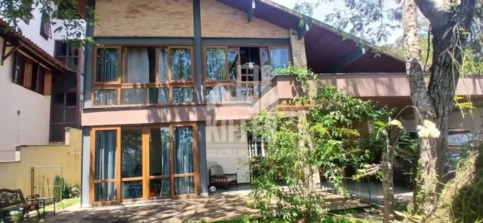 Casa dos Sonhos com 4 quartos para alugar, 228 m² - Pendotiba - Niterói/RJ