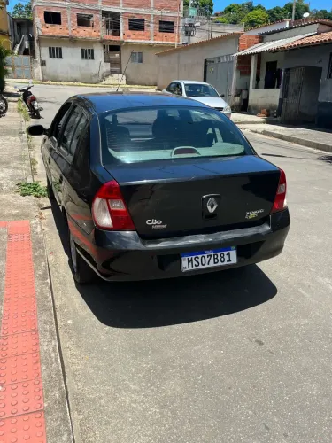 Renault Clio Sed. Privilège Hi-flex 1.6 16V 4P 2009
