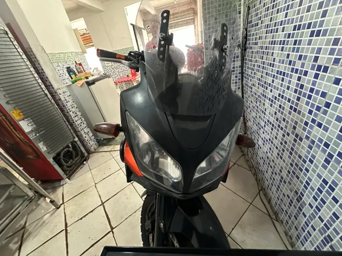 Moto DL 650