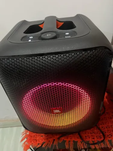 Jbl Essential em estado de nova ? 
