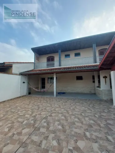 Casa em Residencial e Comercial Cidade Morumbi - Pindamonhangaba