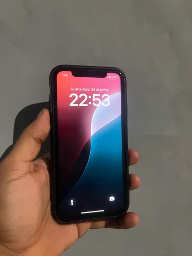 Phone XR 64gb 