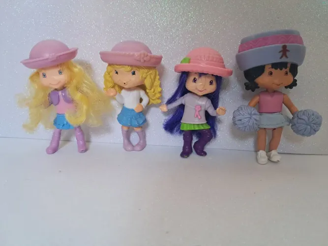Lote miniaturas colecionáveis Moranguinho 