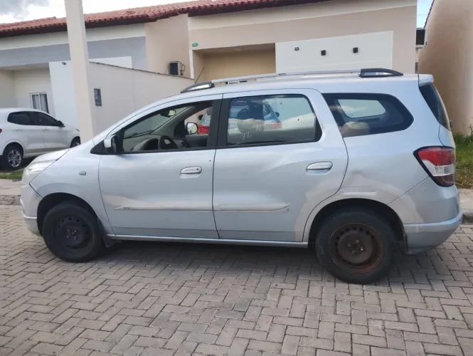 Chevrolet Spin LT 1.8 8V Econo.flex 5P Aut. 2013