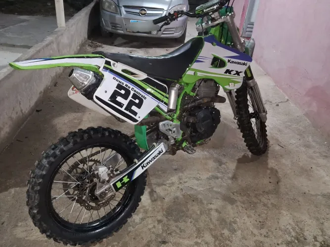 Moto de trilha 250cc