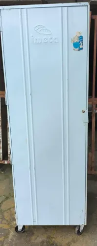 Armário para crescimento de massas