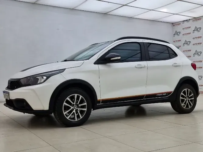 Fiat Argo Trekking 1.3 8V Flex 2025