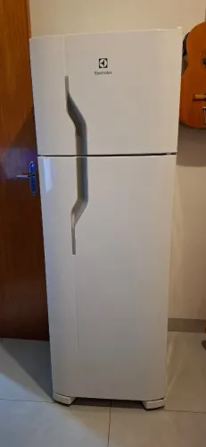 Geladeira Eletrolux Duplex 260 Litros