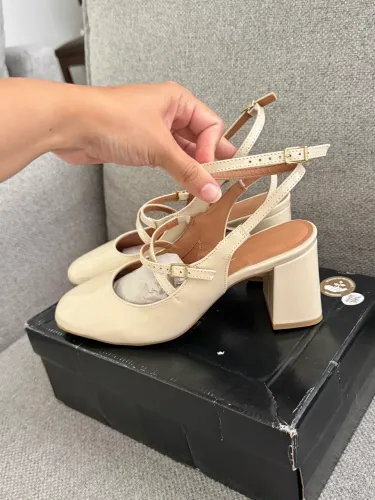 Sapato Boneca Vizzano Novo creme n37 