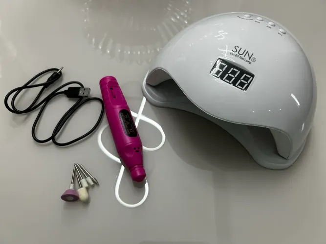 Cabine Led/uv Sun 5 Digital 48w Bivolt Sun + Lixadeira de Unhas Elétrica 