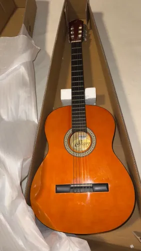 Violão giannini start