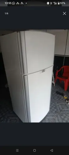 Vende geladeira 850 reais