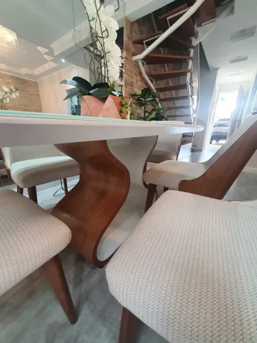 Mesa de Jantar linda 6 lugares