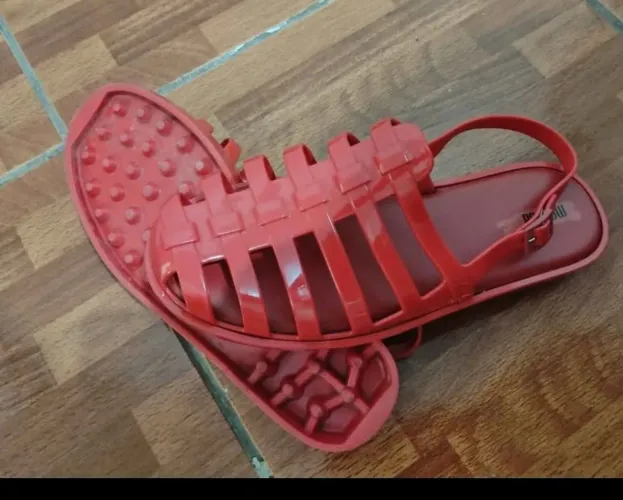 Melissa vermelha  tamanho39/40