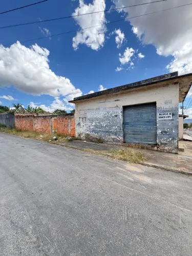 Terreno com ponto de comércio <br>Crreno<br>Com ponto de comércioomércio