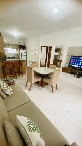 apartamento com 2 quartos  sendo uma suíte  Mobiliado  Porto Seguro Bahia