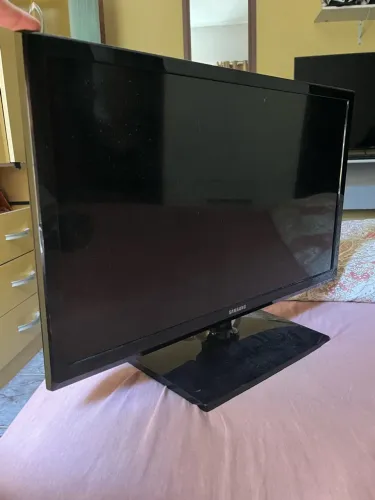 TV Monitor Samsung 23 LED