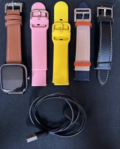 Smartwatch Gts 2 mini, pulseiras e fio de recarga