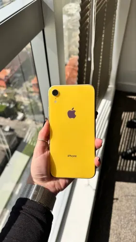iPhone XR