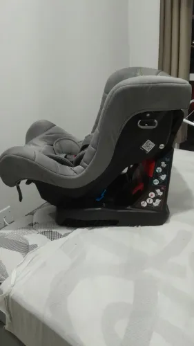Cadeirinha de bebê para carro