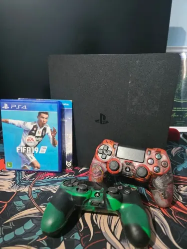 Playstation 4 Slim 1TB