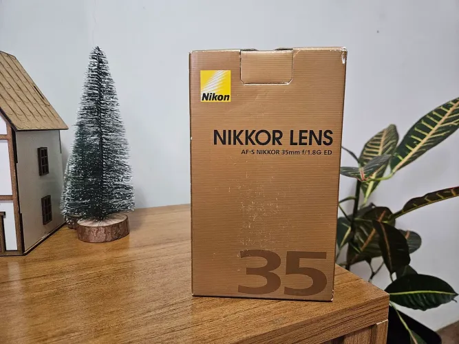 35mm 1.8 Full Frame - Nikon - Na caixa!