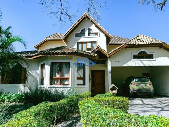 Casa à venda em Jandira, Nova Higienópolis, com 3 suítes, com 360 m², Condomínio Nova Higi
