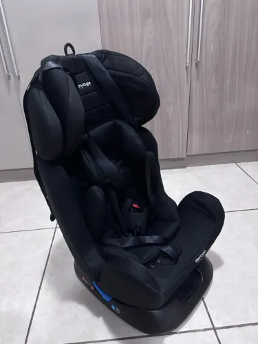 Cadeirinha voyage legacy de 0 até 36 kg com 3 posições