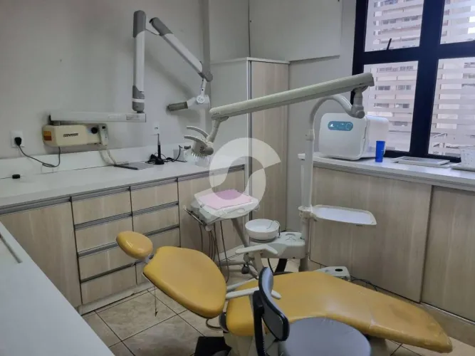 SALA COMERCIAL PARA DENTISTA - PORTEIRA FECHADA