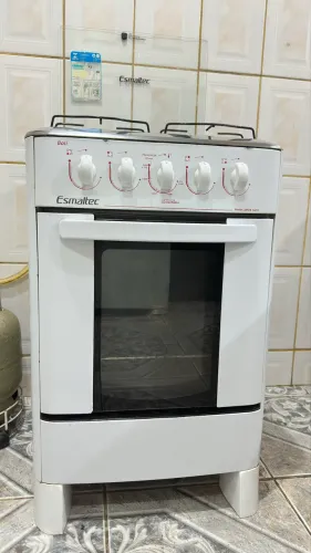 Fogão Esmaltec 4 Bocas Conservadíssimo - Parece Novo!