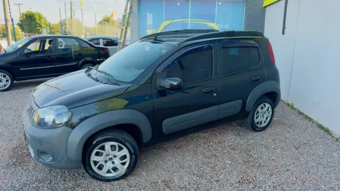 Fiat Uno Vivace Celeb. 1.0 EVO F.flex 8V 5P 2011