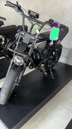 Vendo bike elétrica muito nova !!