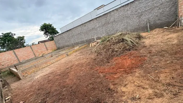 Vendo terreno satelite- loteamento jardim satelite bem inicio bairro cidade satelite