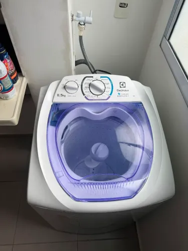 Vende-se máquina d lavar em perfeito estado
