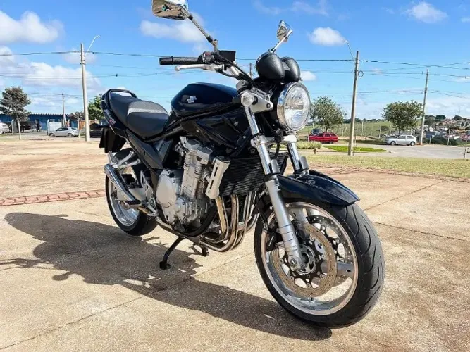 Suzuki Bandit 1250 em RARO estado de conservação!