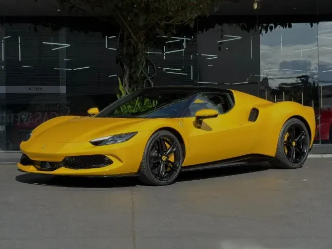 Ferrari 296 GTB (hibrido) 2025