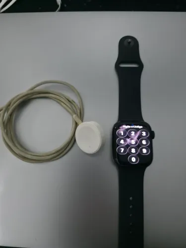 Apple Watch Series 8
