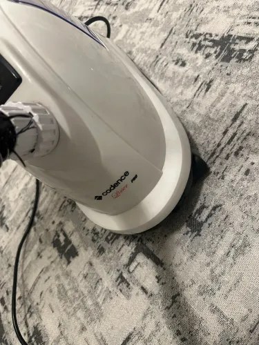 Passadeira a vapor cadence