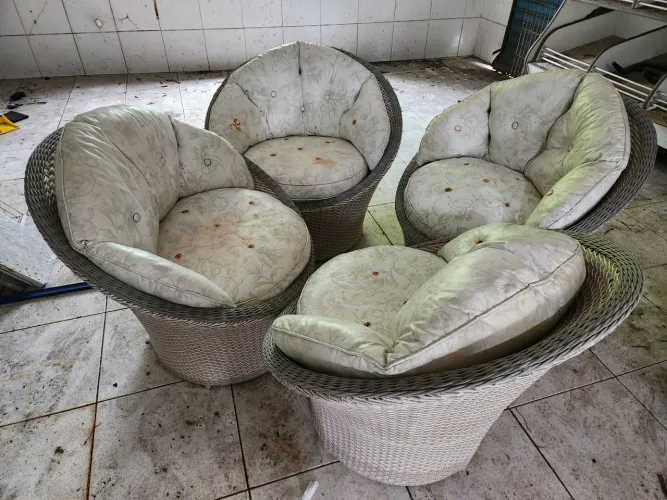 Conjunto cadeiras varanda