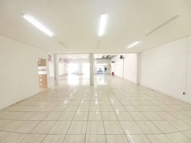 Loja / Salão / Ponto Comercial para aluguel, Vila Santa Rosália - Limeira/SP