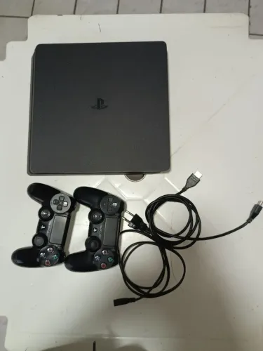PS4 slim 1 tera
