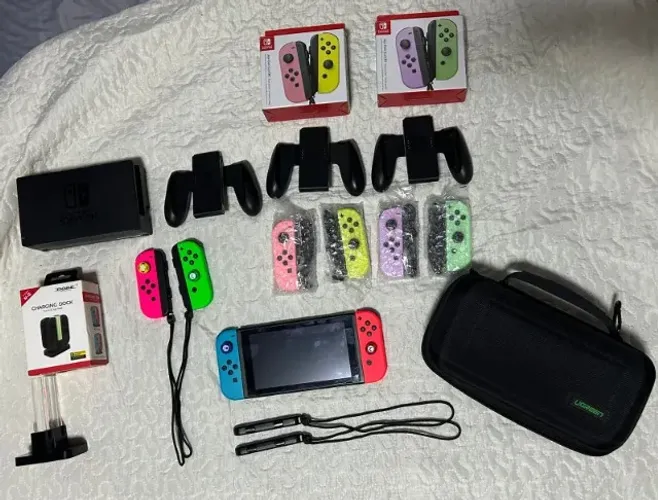 NINTENDO SWITCH V2 COMPLETO + KIT EXCLUSIVO DE ACESSÓRIOS